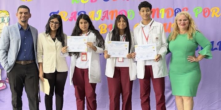 ¡ENBPN brilla en la Feria de Ciencia y Tecnología de la Red!